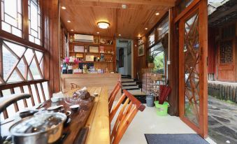 Oriental Hotel Guozhi Good Shops - Housity
