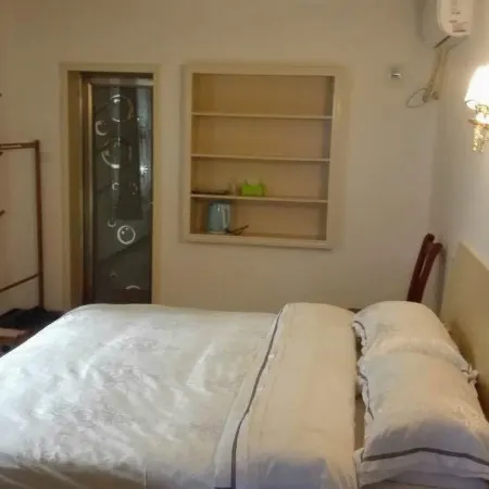 Jingshan Huaxing Hotel