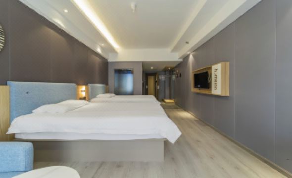 Yayue Hotel (Chengdu Chunxi Road Pedestrian Street)