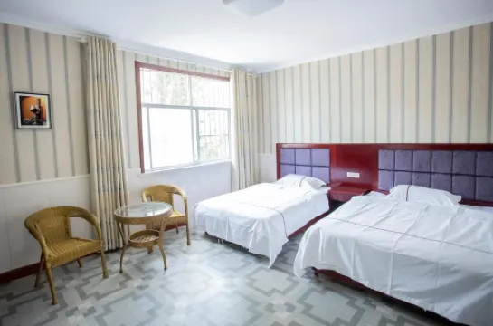 Zichuan Gangge Inn
