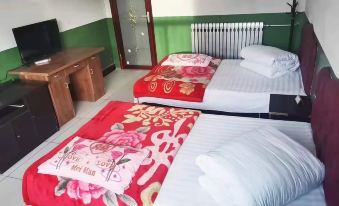 Huangling Longhui Hotel
