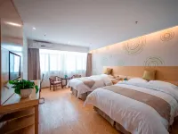 Greentree INN Zhangjiagang Tangshi Town Yangzi Road Express Hotel Hotels in Zhangjiagang