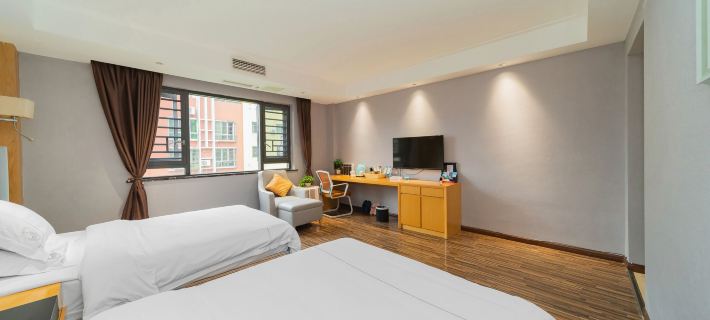 Yuzhou Impression Hotel Hotels in Zitong