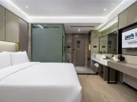 Libo Hotel (Guilin North  Railway Station)