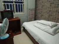 Zhixuan Residence Hotel (Zhaoshangcheng South Bus Station)