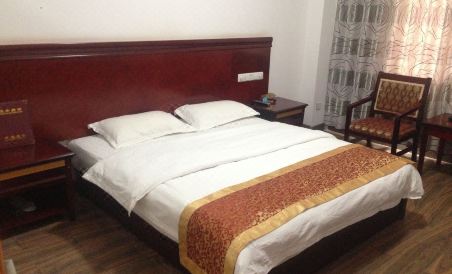 Yuanhe Hotel (Nanxun Zhenxing South Road) - Housity
