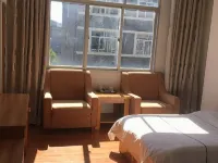 龍陵錦瑞民宿 龍陵住宿飯店