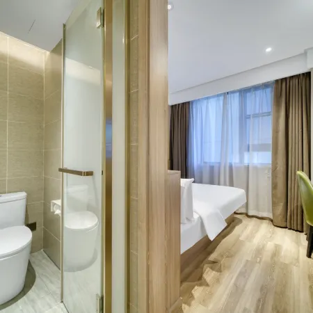 HanTing Premium Hotel (Ningbo Century Oriental Plaza)