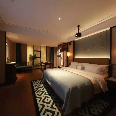 TILL BRIGHT HOTEL (Longhui Central Bus Station)