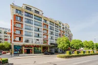 Blue Sen Hotel (Tiantai Mountain Scenic Area)