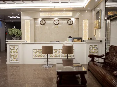 Wushan Longyun Business Hotel