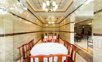 Qingyin Yashe Hotel