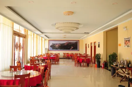 Suiping Langjing Inn