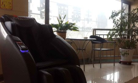 Longixi Fengtai Business Hotel - Housity