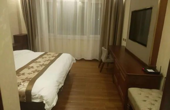 五大連池頤林尚景賓館