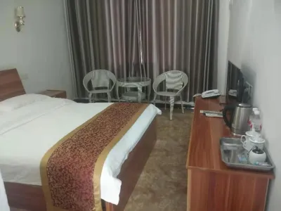 桐雲來賓館 天勝農村客運有限公司附近的飯店