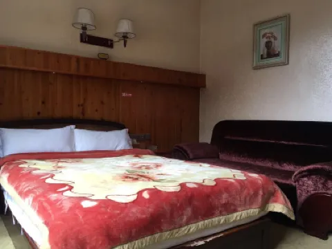 Jilong Yage Hotel Hotels in der Nähe von Grand Waterfall