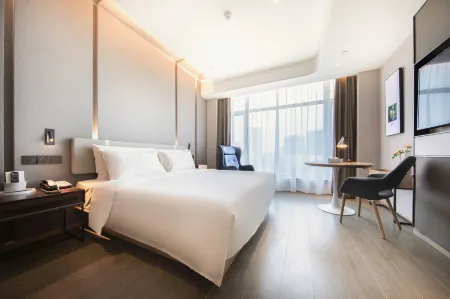 Atour Hotel (Yinzhou Wanda Mingzhouli)