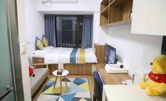 Milan Zhengzhou Hotel Apartment (Zhengzhou East Railway Station)