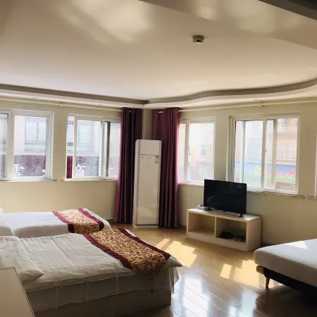 Hanshan Huiyuan Business Hotel
