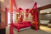 ZHONGZHOU INTERNATIONAL HOTEL - Bintang 4