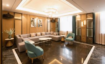 Courtyard by platinum Jingchuan Xingding Hotel