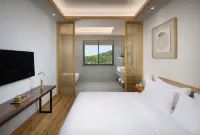블룸 오버 더 시 바이 진스페셜