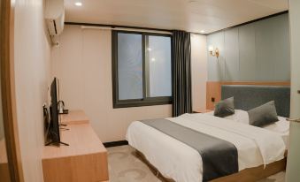 Xiuwen Jinjiang Hotel