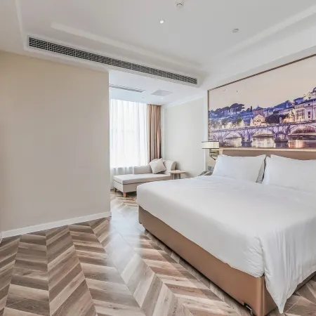 Vienna Hotel Hejiang Yangtze River Bridge
