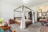 Ka Bing Garden Hostel