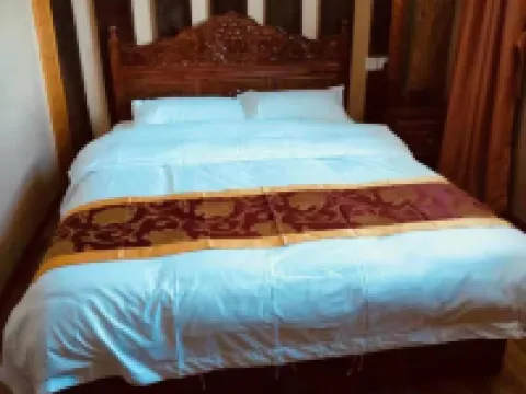 Cuoka Holiday Hotel Hotels in Xinlong