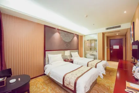 Parker Business Hotel (Shijiazhuang West Zhongshan Road Xiwang Subway Station Branch) Отели рядом с достопримечательностью «Shijiazhuang Botanical Garden»