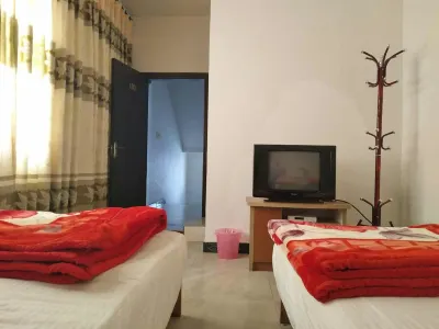 Baoxing Mengkezangzhai Homestay Qiaoqi Village 주변 호텔