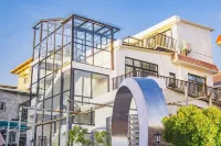 Xiamen Baiyueju Homestay Hotel a 