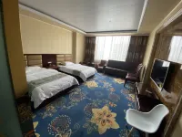 Huining Junda Business Hotel