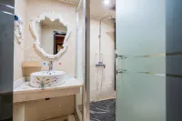 World Hotel - 2 stelle