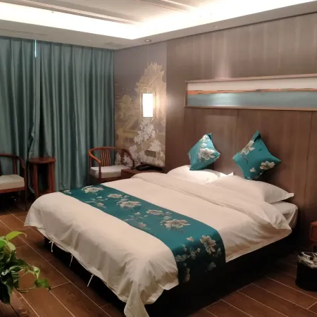 Tangfeng Yayun Hotel