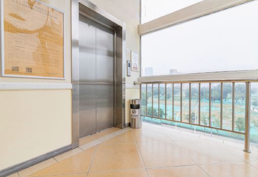 홈인 호텔 위치