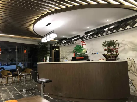 Tangquange Hot Spring Guesthouse Отели рядом с достопримечательностью «Ziwei Cave»