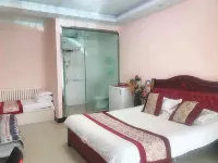 Ewenki Qi Xinyuan Hotel