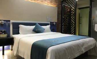 MBOX Boutique Hotel