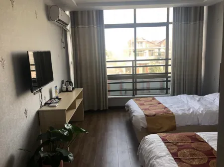 Shuiyifang Hotel (Baoying Vehicle Management Office) Отели рядом с достопримечательностью «Baoying Academy»