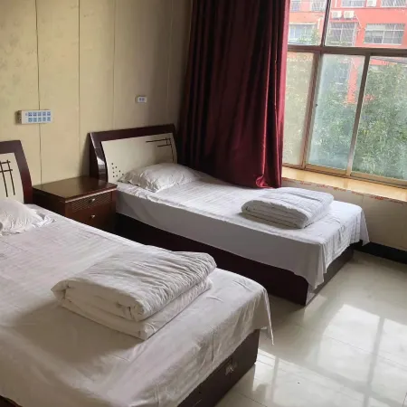 Xihua Youyi Hotel
