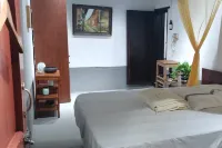 Yuelai Inn
