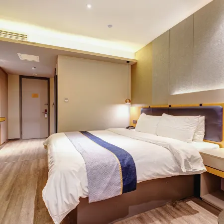 Homeinn Selected Hotel (Jiaxiang Downing Street)