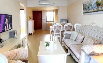 Shareman Holiday Apartment (Hailing Island Poly Silver Beach)