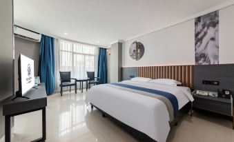 Ding'an Huasheng Smart Hotel