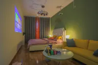 Aijing Tinghai Hostel