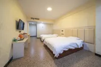 Sunshine Holiday Hotel - 2-نجوم