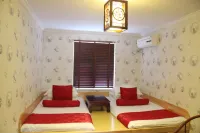 Jincheng Siji Yijia Hotel (People's Square)